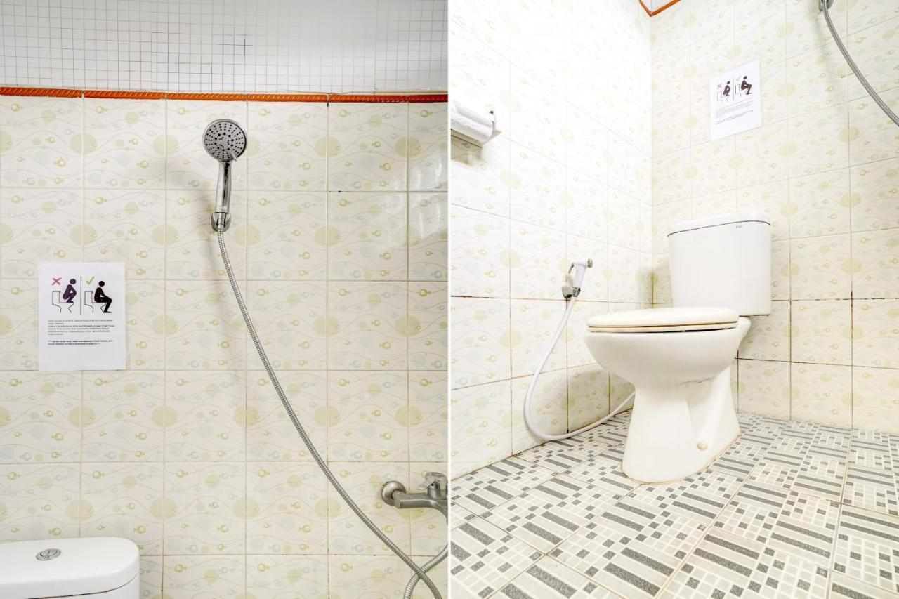 Radio Backpacker Guesthouse Syariah バンドゥン エクステリア 写真